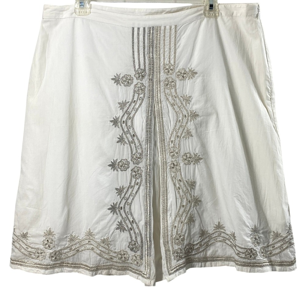 Womens White Skirt Size 14 Silver Metallic Embroidered Beaded Boho Indie Pleat